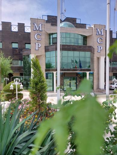 عکس مهرکام پارس