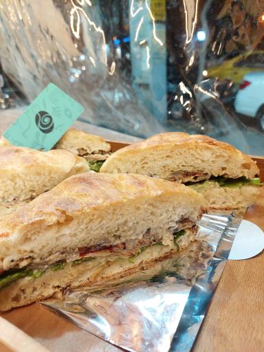 عکس ساندویچ ایتالیایی فوکا