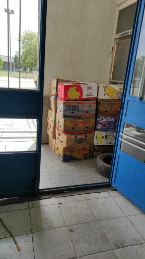 انبار توشه و باربری همسفر عادل