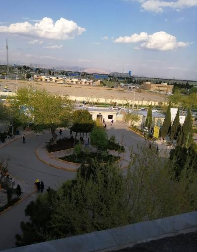 عکس دانشگاه آزاد اسلامی واحد اسلامشهر