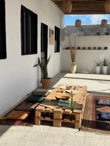 عکس عمارت مون 