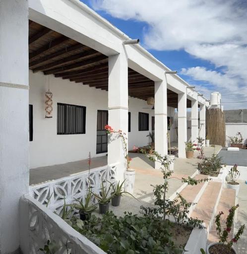 عکس عمارت مون 