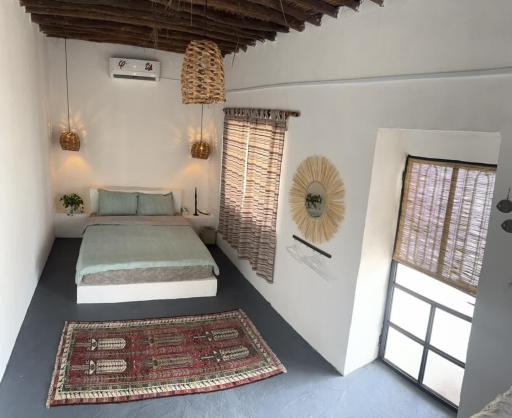 عکس عمارت مون 