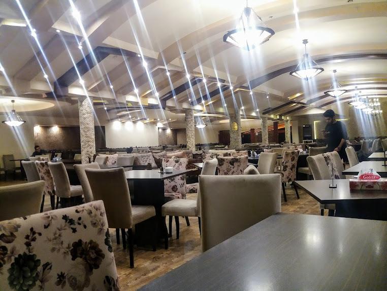 عکس رستوران سنتی پاسارگاد