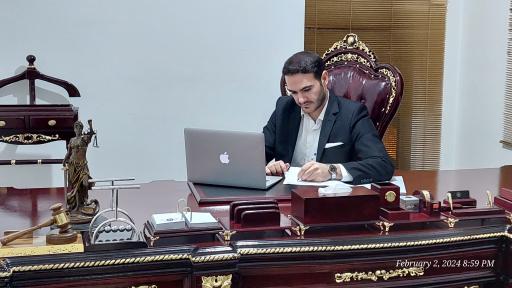 عکس دفتر وکالت دانش هندوسین آباد