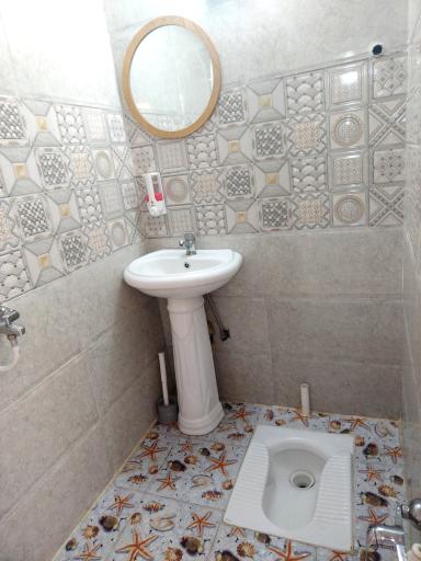 ویلایی و سوئیت آپارتمان قره خانی