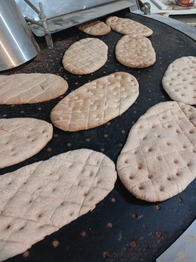 عکس نان دهاتی 