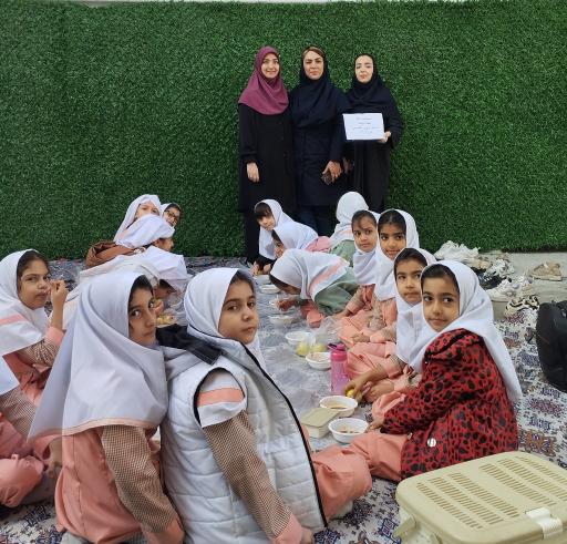 عکس مدرسه پروین اعتصامی