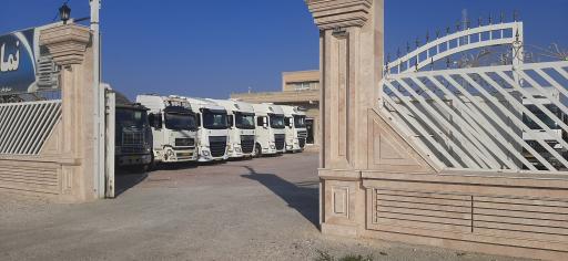 عکس نمایشگاه کامیون و تریلر حاج باقر