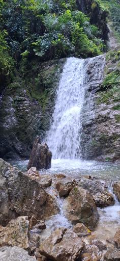 عکس آبشار بهشت باران 