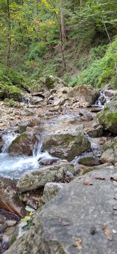 عکس آبشار بهشت باران 