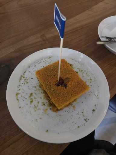 عکس آدلی کافه مرزداران