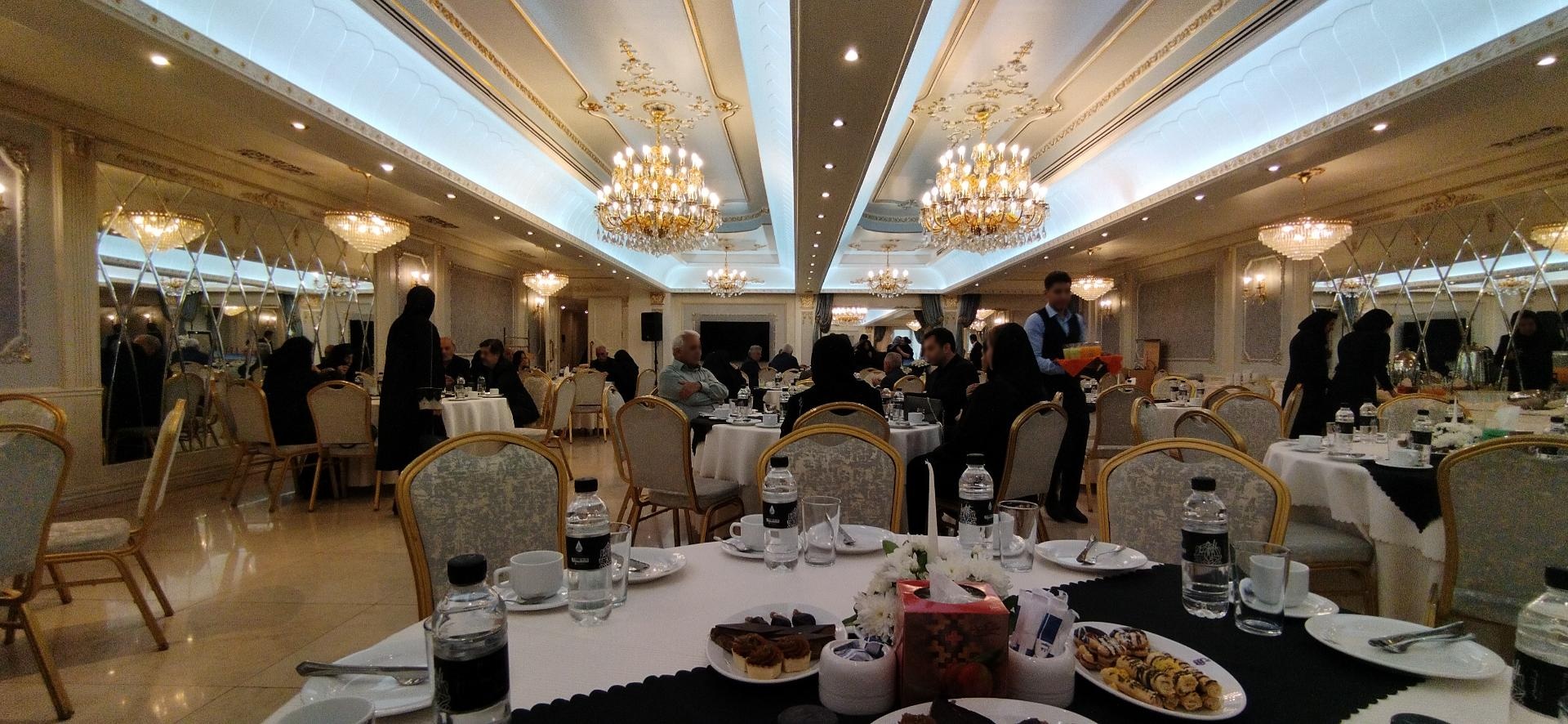 عکس هتل سیمرغ تهران