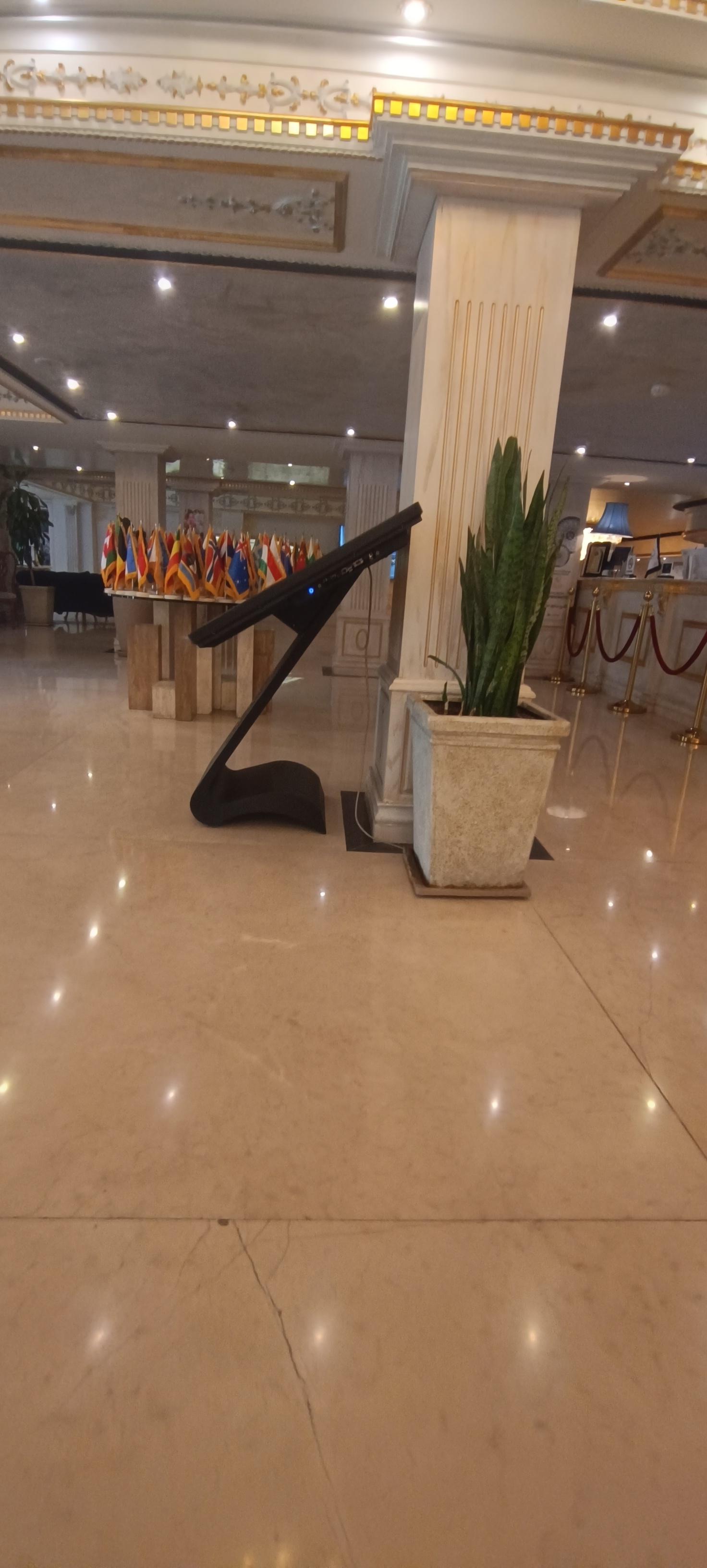 عکس هتل سیمرغ تهران