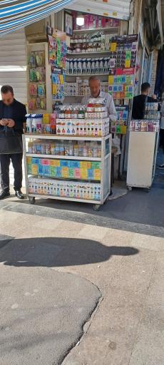 عکس دکه ی مواد خوشبوکننده 