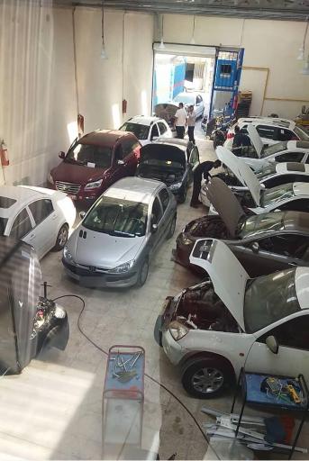 عکس کلینیک خودرویی عادل