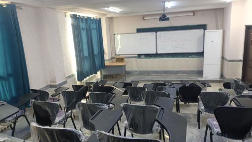 عکس دبیرستان محمدی کاشانی