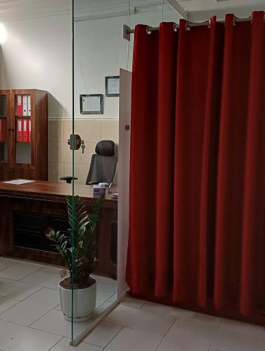 عکس آزمایشگاه ژنتیک مهدیژن