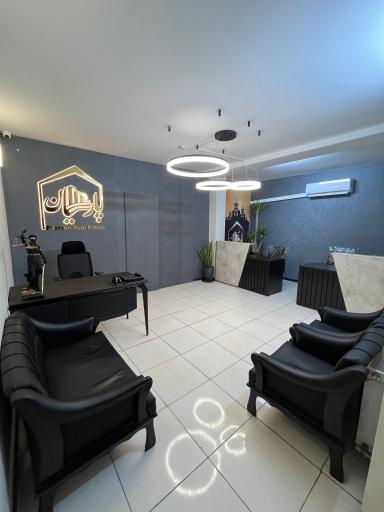 عکس املاک سرمایه گذاری پارسیان