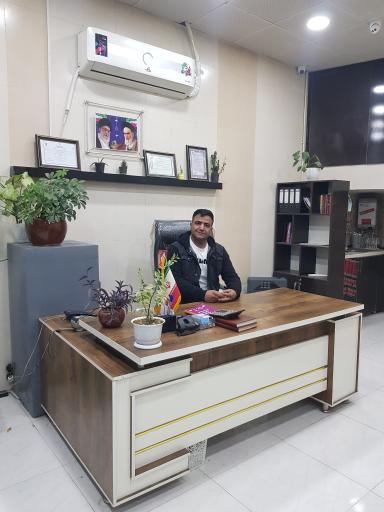 عکس لاستیک فروشی امیرکاظمی