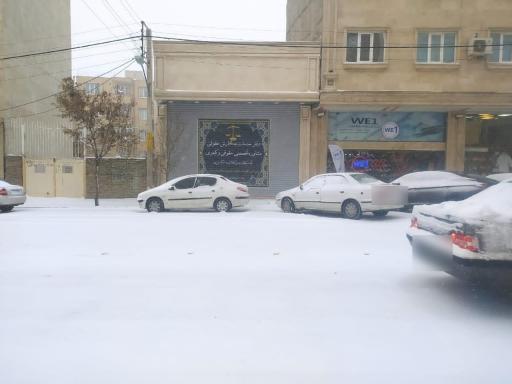 عکس دفتر وکالت و ارایه مشاوره و خدمات نگارش متون حقوقی(حق نگار)