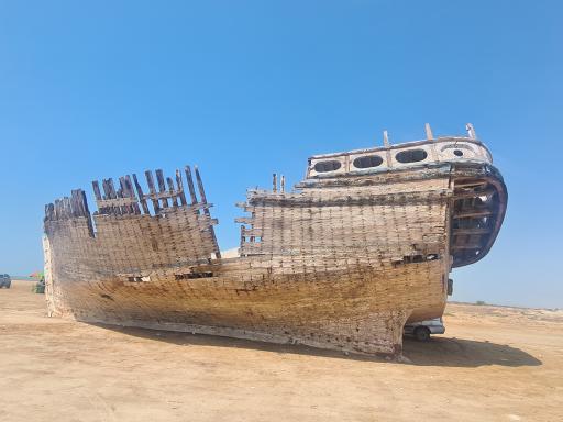 عکس گورستان لنج ها
