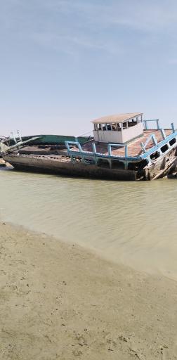 عکس گورستان لنج ها
