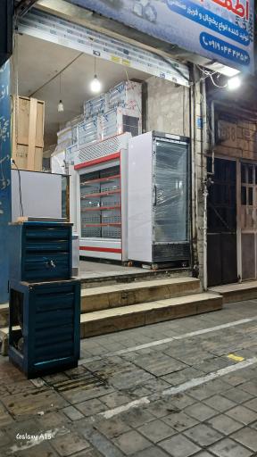 عکس یخچال صنعتی اطمینان 