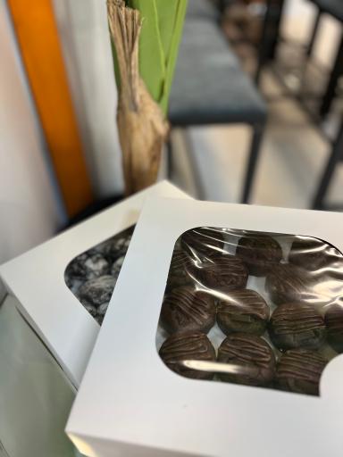 عکس سرای سنتی ازگل