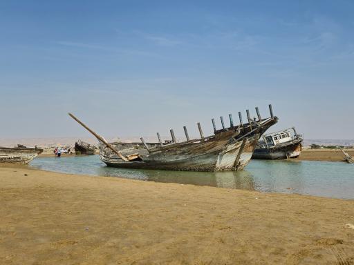 عکس گورستان لنج ها