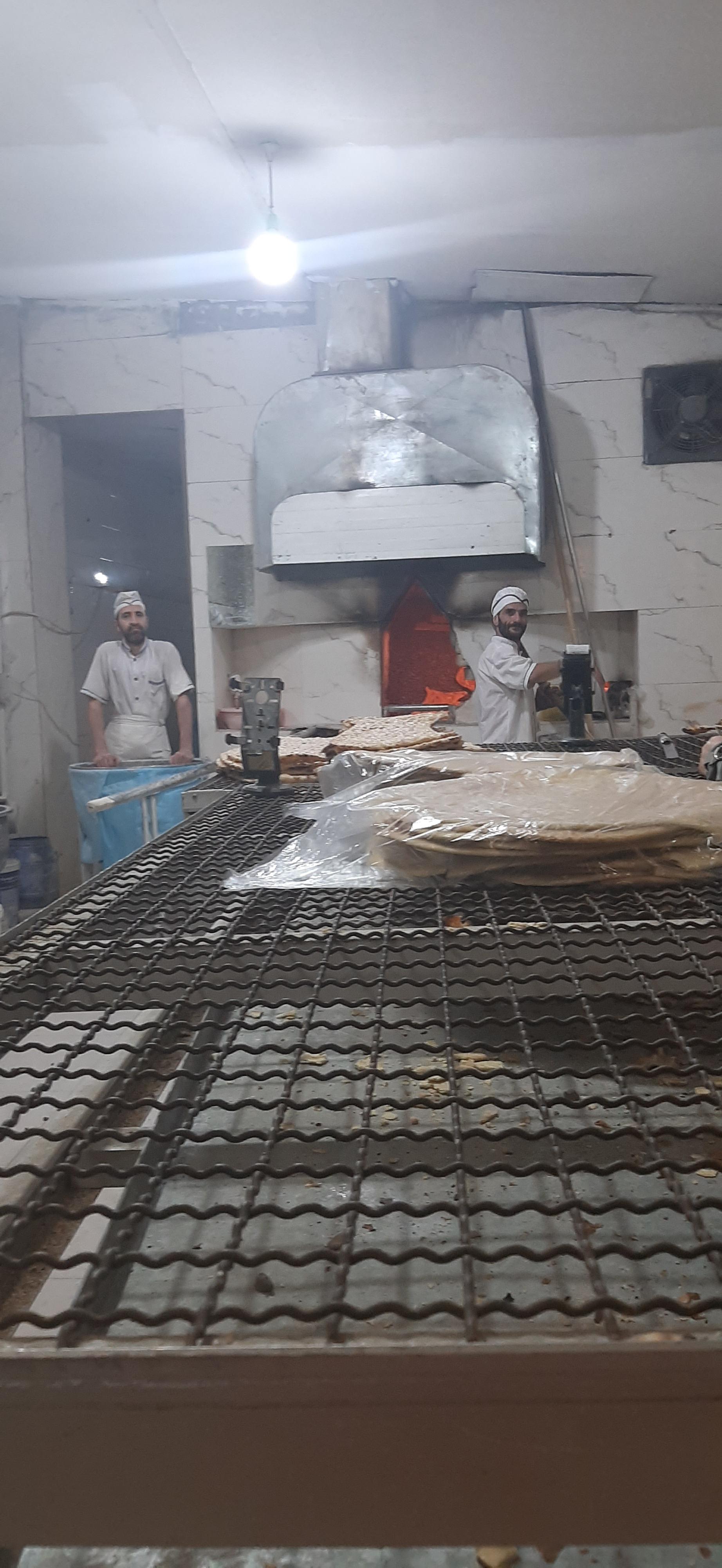 عکس نانوایی شهاب