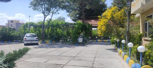 عکس هتل جهانگردی اردستان