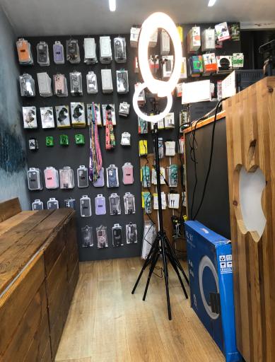 عکس موبایل استور