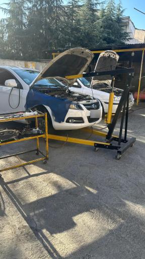 تعمیرگاه بنز بی ام و ایمان