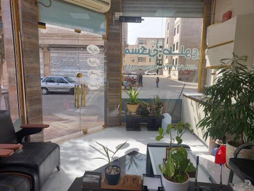 عکس مشاور املاک طلوع