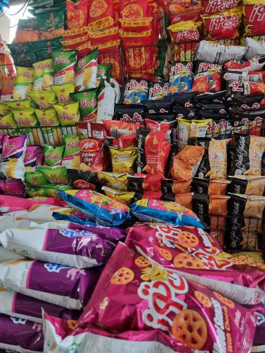 عکس فروشگاه رفاه کاج