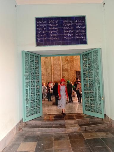 عکس آرامگاه سعدی