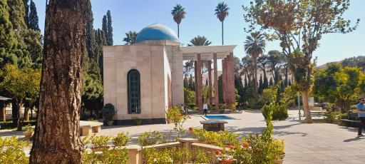 عکس آرامگاه سعدی