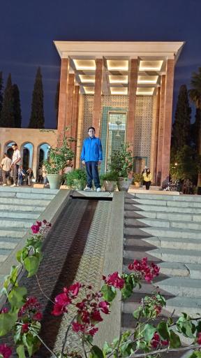 عکس آرامگاه سعدی