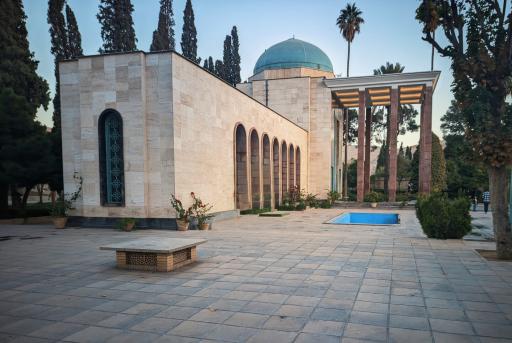 عکس آرامگاه سعدی
