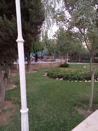 عکس بوستان مهرآفرین