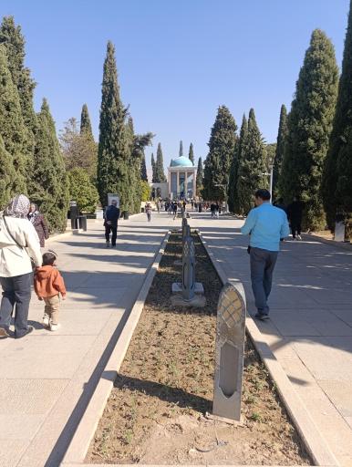 عکس آرامگاه سعدی