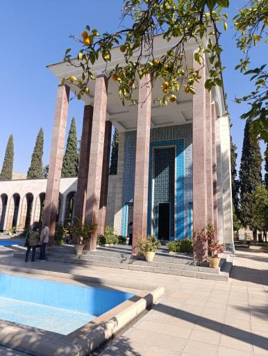 عکس آرامگاه سعدی