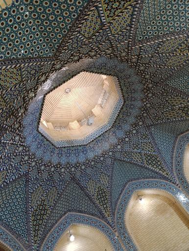 عکس آرامگاه سعدی