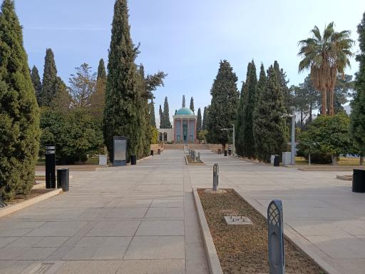 عکس آرامگاه سعدی