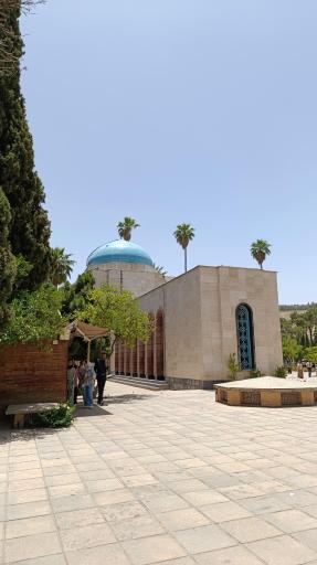 عکس آرامگاه سعدی