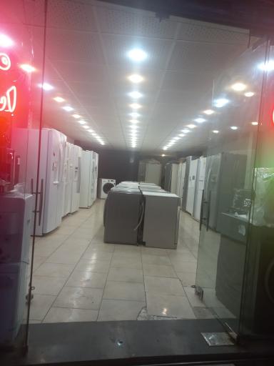 عکس فروشگاه لوازم خانگی الجی و سامسونگ
