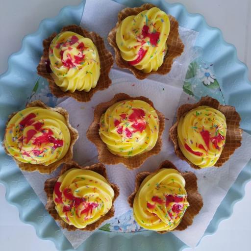 عکس آبمیوه بستنی احسان