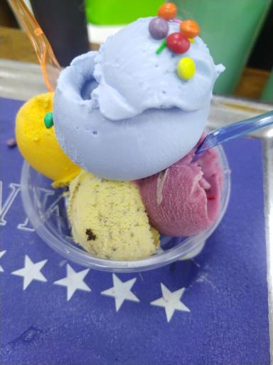 عکس آبمیوه بستنی احسان