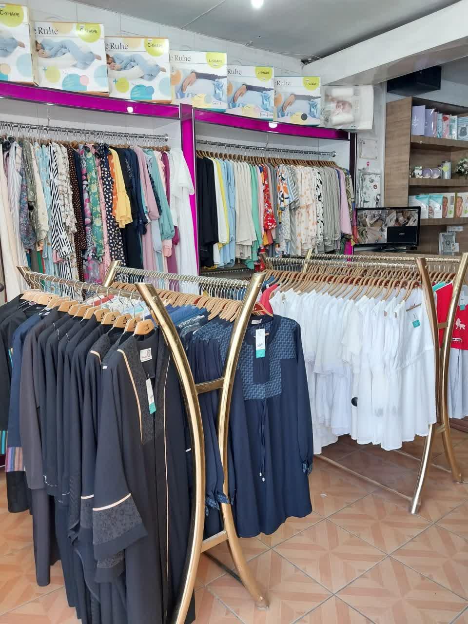 عکس پوشاک بارداری پا به ماه کلوزینگ